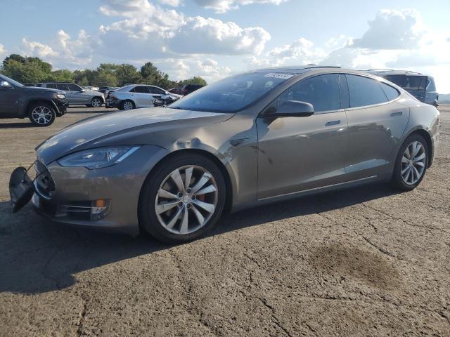 TESLA MODEL S 2015 with VIN 5YJSA1E22FF108572 - Photo from auction