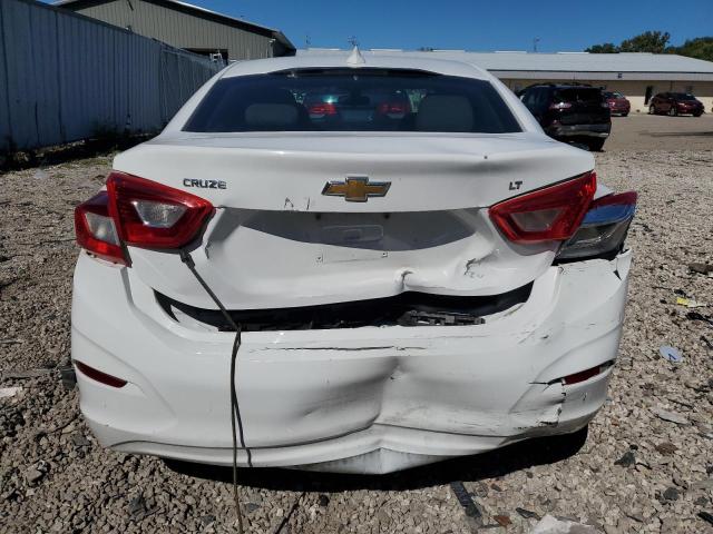 Photo 6 from auction – 2017 CHEVROLET CRUZE LT with VIN 1G1BE5SM6H7204708