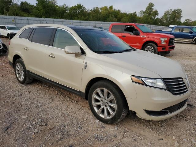 Photo 4 from auction – 2018 LINCOLN MKT with VIN 2LMHJ5FK3JBL00573