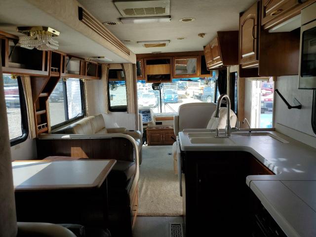 Photo 5 from auction – 1998 FREIGHTLINER CHASSIS X with VIN 4UZ6XJCA4WCA52995