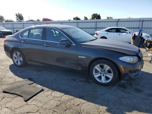 Photo 4 from auction – 2011 BMW 528 I with VIN WBAFR1C53BC672369