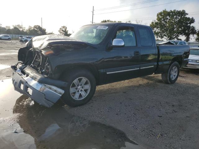 CHEVROLET SILVERADO 2004 with VIN 2GCEC19T241231458 - Photo from auction