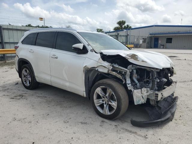 Photo 4 from auction – 2015 TOYOTA HIGHLANDER with VIN 5TDDKRFH9FS125663