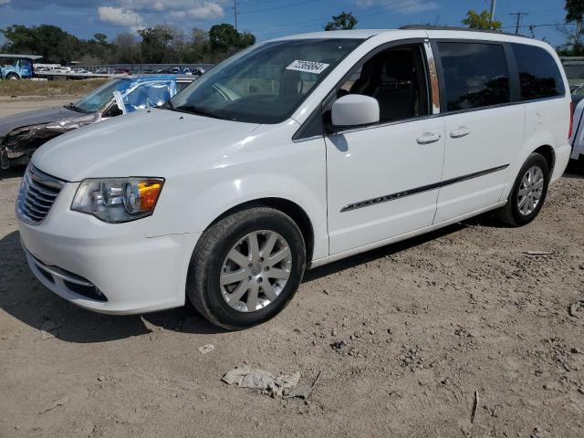 CHRYSLER TOWN & COU 2016 with VIN 2C4RC1BG3GR141949 - Photo from auction