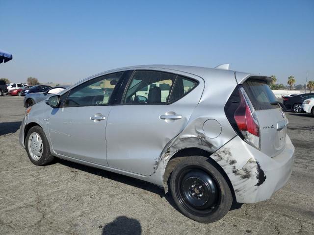 Photo 2 from auction – 2016 TOYOTA PRIUS C with VIN JTDKDTB33G1122992