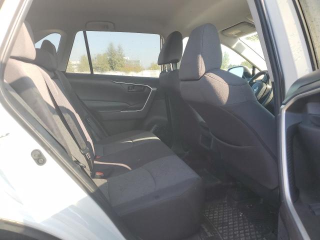 Photo 11 from auction – 2020 TOYOTA RAV4 LE with VIN 2T3B1RFV0LC098011