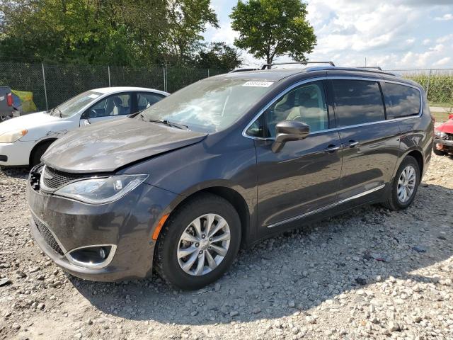 CHRYSLER PACIFICA T 2019 with VIN 2C4RC1BG6KR652144 - Photo from auction