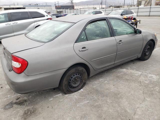 Photo 3 from auction – 2002 TOYOTA CAMRY LE with VIN 4T1BE32K12U580036