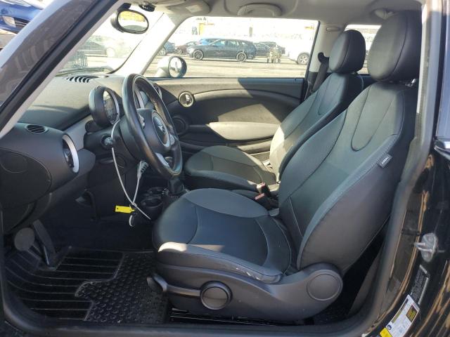 Photo 7 from auction – 2010 MINI COOPER with VIN WMWMF3C56ATZ67136