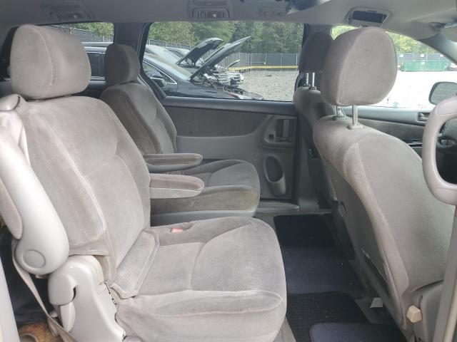 Photo 11 from auction – 2004 TOYOTA SIENNA CE with VIN 5TDZA23C54S182951