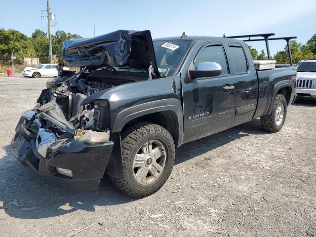 CHEVROLET SILVERADO 2011 with VIN 1GCRKSE3XBZ255916 - Photo from auction