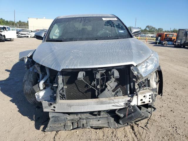 Photo 5 from auction – 2018 TOYOTA HIGHLANDER with VIN 5TDZZRFH4JS237068
