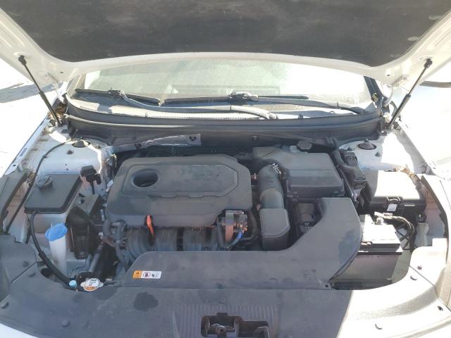 Photo 11 from auction – 2017 HYUNDAI SONATA SE with VIN 5NPE24AF4HH473909