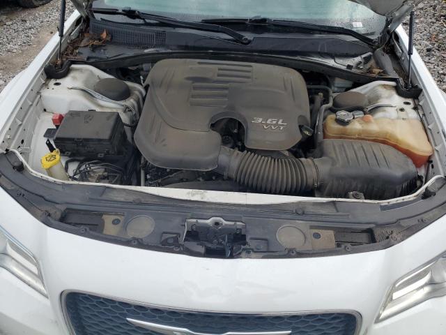 Photo 11 from auction – 2015 CHRYSLER 300 LIMITE with VIN 2C3CCAAG3FH769297