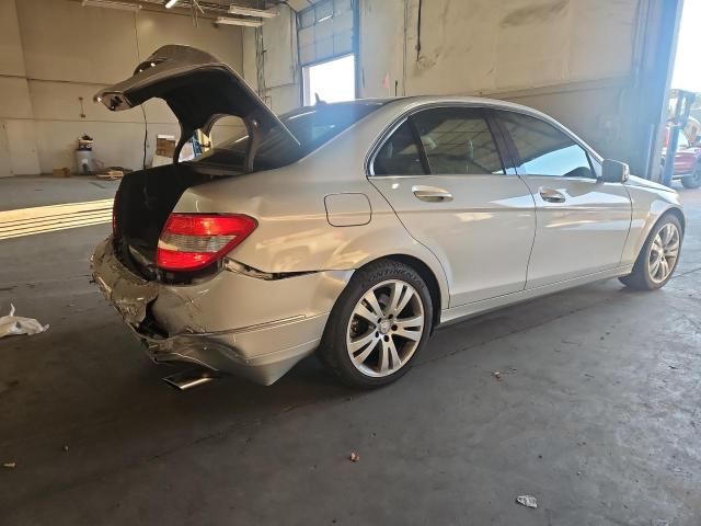 Photo 3 from auction – 2011 MERCEDES-BENZ C CLASS with VIN WDDGF5EB8BA528716