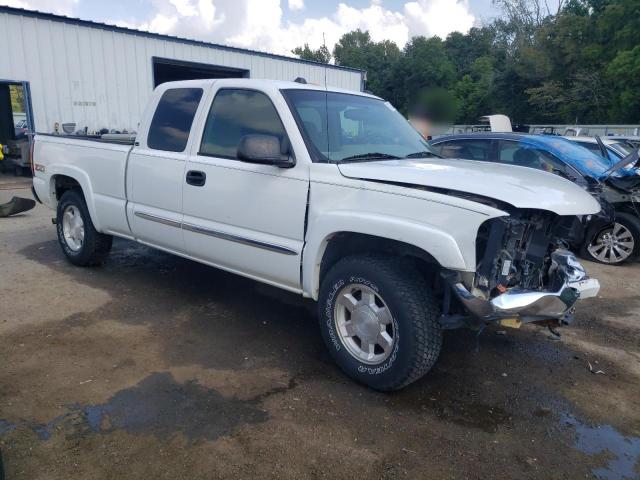 Photo 4 from auction – 2004 GMC NEW SIERRA with VIN 2GTEK19T341191975