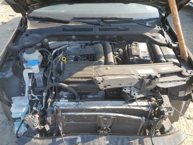 Photo 11 from auction – 2018 VOLKSWAGEN JETTA S with VIN 3VW2B7AJ4JM246306