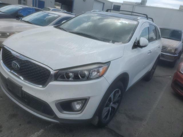 KIA SORENTO EX 2018 with VIN 5XYPHDA50JG376752 - Photo from auction