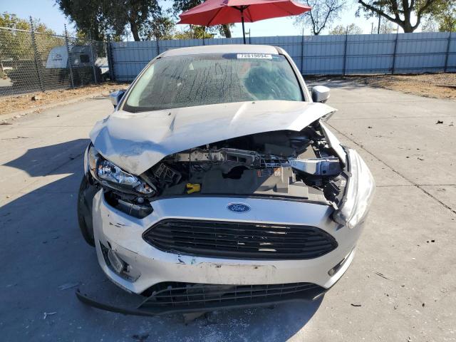 Photo 5 from auction – 2018 FORD FOCUS SE with VIN 1FADP3FE2JL279118