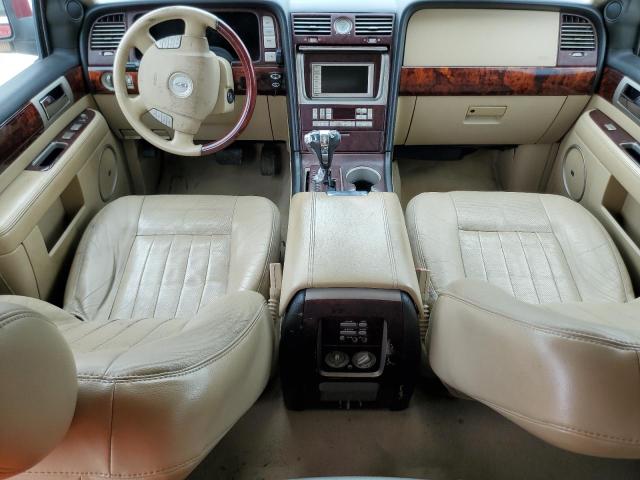 Photo 8 from auction – 2005 LINCOLN NAVIGATOR with VIN 5LMFU27565LJ07127