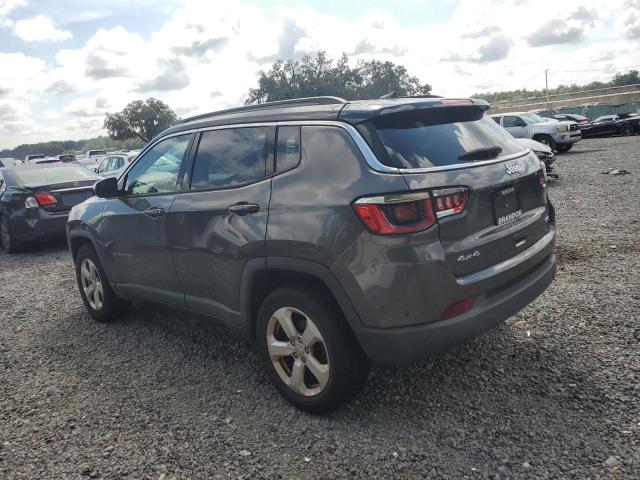 Фото 2 с аукциона – 2018 JEEP COMPASS LA с VIN 3C4NJDBB1JT161633