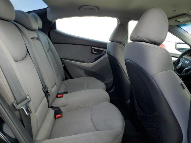 Photo 10 from auction – 2012 HYUNDAI ELANTRA GL with VIN 5NPDH4AE1CH078743