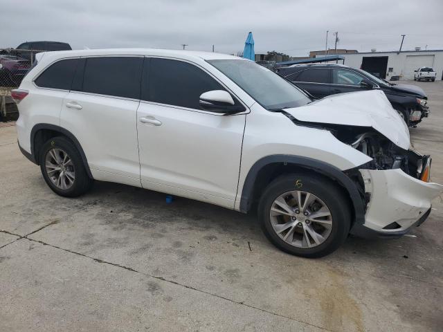 Photo 4 from auction – 2015 TOYOTA HIGHLANDER with VIN 5TDZKRFH5FS044309