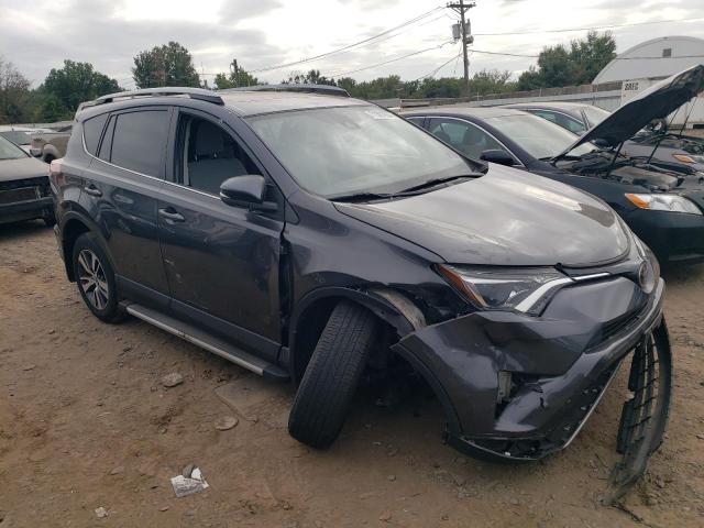 Photo 4 from auction – 2017 TOYOTA RAV4 XLE with VIN JTMRFREV3HJ130018