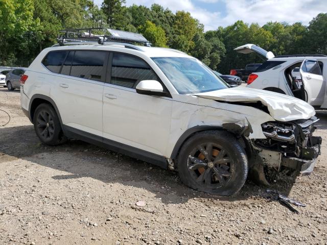 Photo 4 from auction – 2018 VOLKSWAGEN ATLAS S with VIN 1V2AR2CA3JC521674