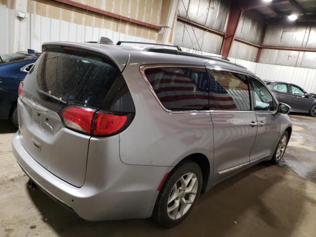 Photo 3 from auction – 2017 CHRYSLER PACIFICA T with VIN 2C4RC1BG6HR668689