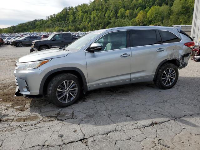 TOYOTA HIGHLANDER 2018 with VIN 5TDJZRFH9JS902396 - Photo from auction