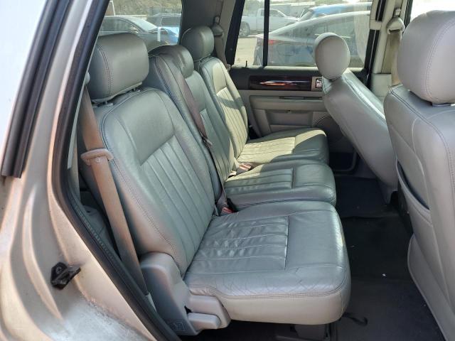 Photo 11 from auction – 2004 LINCOLN NAVIGATOR with VIN 5LMFU27R44LJ26910