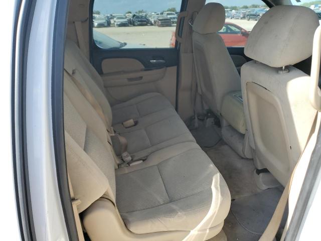 Photo 11 from auction – 2007 CHEVROLET SUBURBAN C with VIN 1GNFC16037R402106