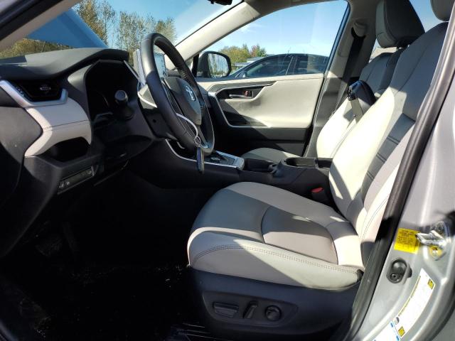 Photo 7 from auction – 2019 TOYOTA RAV4 LIMIT with VIN 2T3DWRFV8KW017053