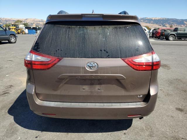 Photo 6 from auction – 2018 TOYOTA SIENNA LE with VIN 5TDKZ3DC5JS943908