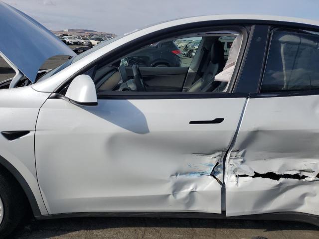 Photo 7 from auction – 2021 TESLA MODEL Y with VIN 5YJYGDEE4MF275078