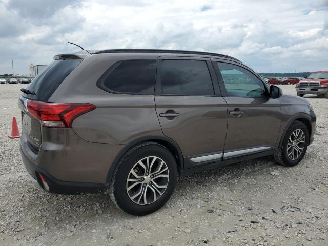 Photo 3 from auction – 2016 MITSUBISHI OUTLANDER with VIN JA4AD3A30GZ046835