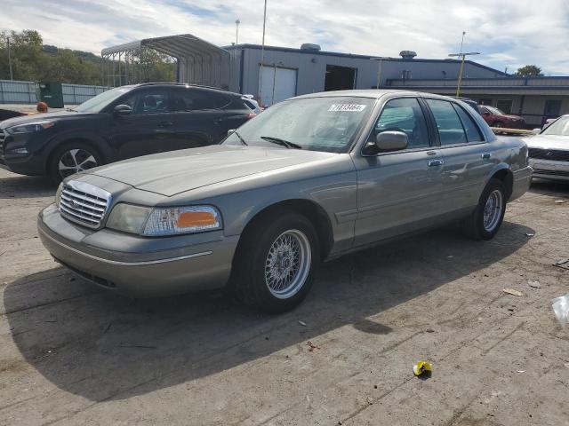 Photo 1 from auction – 2001 FORD CROWN VICT with VIN 2FAFP74WX1X161462