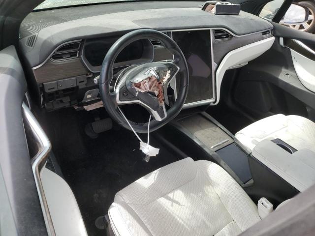 Photo 8 from auction – 2016 TESLA MODEL X with VIN 5YJXCBE25GF023698