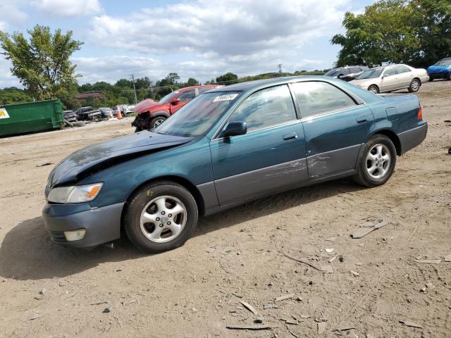 LEXUS ES 300 1998 with VIN JT8BF28GXW0121629 - Photo from auction