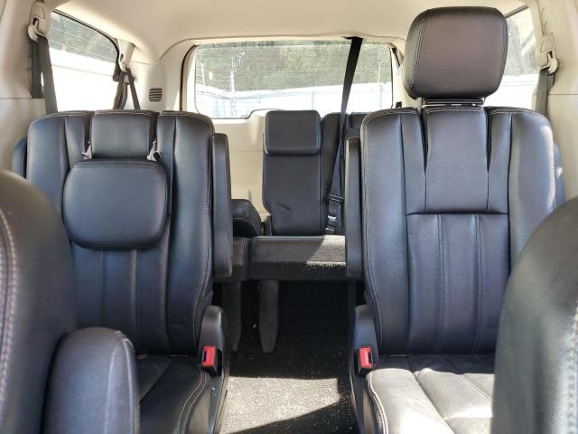 Photo 10 from auction – 2014 CHRYSLER TOWN & COU with VIN 2C4RC1BG0ER156776
