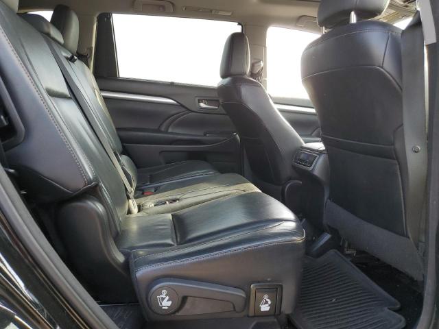 Photo 11 from auction – 2015 TOYOTA HIGHLANDER with VIN 5TDJKRFHXFS199676