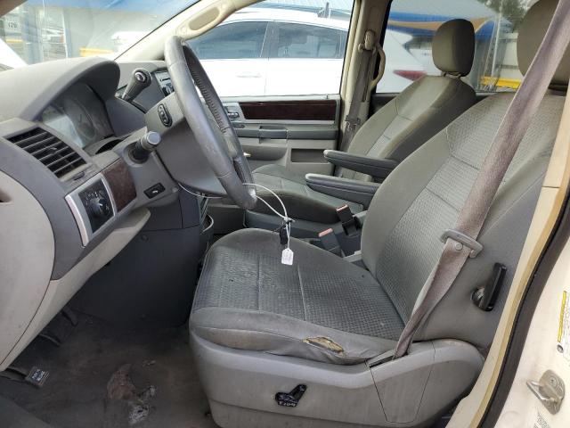 Photo 7 from auction – 2010 CHRYSLER TOWN & COU with VIN 2A4RR5D11AR235960