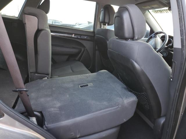 Photo 10 from auction – 2012 KIA SORENTO BA with VIN 5XYKT3A12CG204841