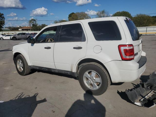 Photo 2 from auction – 2010 FORD ESCAPE XLS with VIN 1FMCU0C73AKC68407