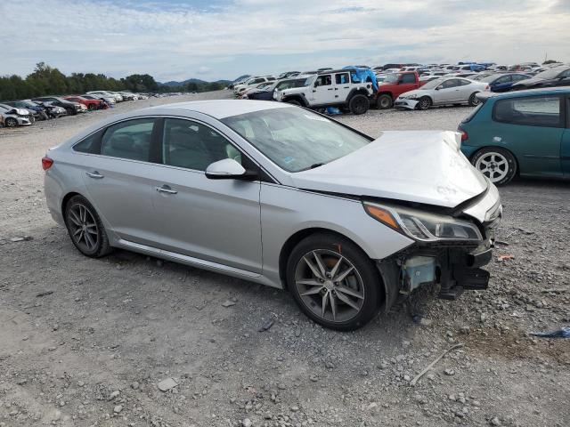 Photo 4 from auction – 2015 HYUNDAI SONATA SPO with VIN 5NPE34AB5FH051252