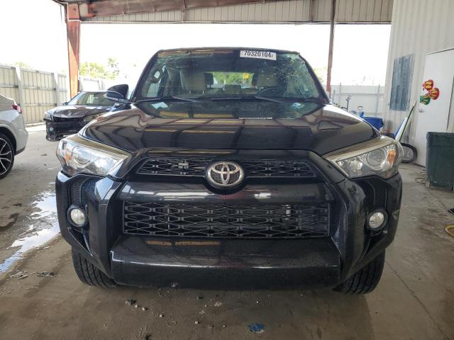 Photo 5 from auction – 2018 TOYOTA 4RUNNER SR with VIN JTEZU5JR2J5175016