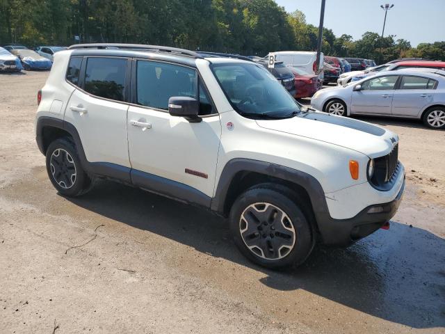 Photo 4 from auction – 2015 JEEP RENEGADE T with VIN ZACCJBCT0FPB55014