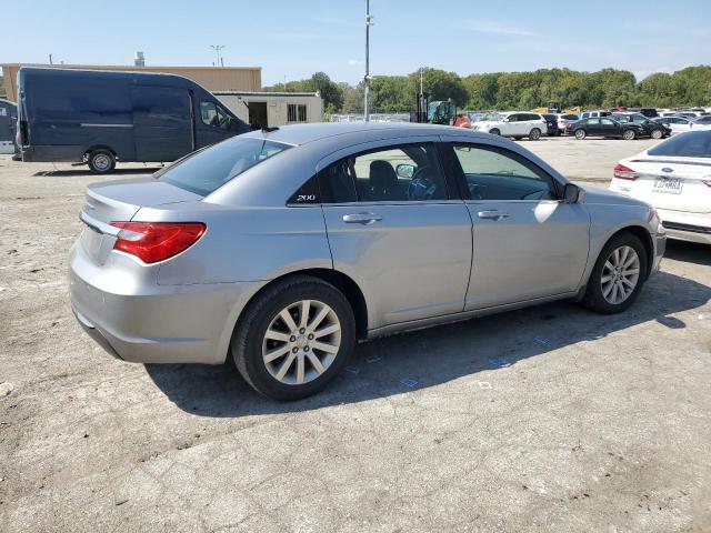 Photo 3 from auction – 2013 CHRYSLER 200 TOURIN with VIN 1C3CCBBG2DN531742