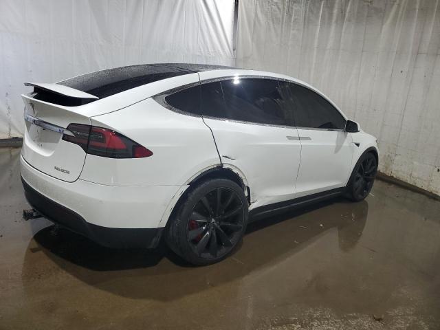 Photo 3 from auction – 2019 TESLA MODEL X with VIN 5YJXCBE4XKF181738